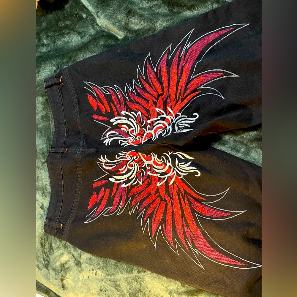 This a pants from SHEIN it has design in the back.